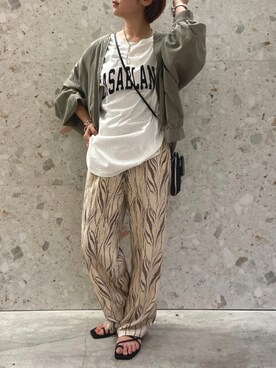 「COOLなこのコが仲間入り」｜「アイテム（ブルゾン）」を使った、𝐡𝐢𝐧𝐚さん（レディース・156cm）の夏コーディネート