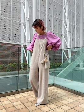 「袖ボリューム」｜「アイテム（オールインワン・サロペット）」を使った、𝐡𝐢𝐧𝐚さん（レディース・156cm）の秋コーディネート