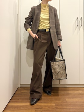 「アイテム（ノーカラージャケット）」を使った、おけいさん（レディース・159cm）の秋コーディネート