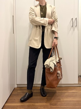 「アイテム（ビジネスバッグ）」を使った、おけいさん（レディース・159cm）の秋コーディネート