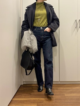 「アイテム（ストール/ショール）」を使った、おけいさん（レディース・159cm）の冬コーディネート