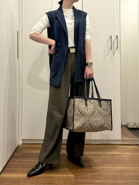 「アイテム（スラックス）」を使った、おけいさん（レディース・159cm）の秋コーディネート