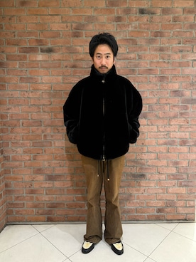 「DANKE SCHON（ダンケシェーン）のアイテム（その他トップス、ブラック系）」を使った、KUGAさん（メンズ・174cm）の冬コーディネート