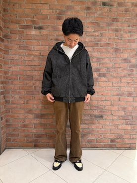 「WHITELAND（ホワイトランド）のアイテム（パーカー、その他）」を使った、KUGAさん（メンズ・174cm）の冬コーディネート