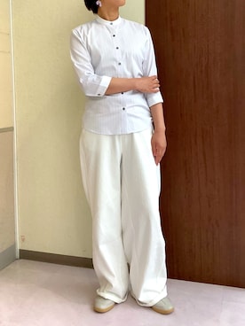 「TOKYO SHIRTS（トウキョウシャツ）の形態安定ノーアイロン スタンド 7分袖ビジネスワイシャツ（ビジネスシャツ、グレー系）」を使った、TOKYOSHIRTS札幌平岡店さん（メンズ・179cm）の春コーディネート