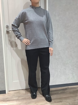 「TOKYO SHIRTS（トウキョウシャツ）のもちもち フリルネック プルオーバー（ニット/セーター）」を使った、TOKYOSHIRTS札幌平岡店さん（レディース・154cm）の秋コーディネート
