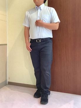 「TOKYO SHIRTS（トウキョウシャツ）の【吸水速乾】【COFREX】形態安定ノンアイロン ボタンダウン 半袖ビジネスワイシャツ（ビジネスシャツ、ブルー系）」を使った、TOKYOSHIRTS札幌平岡店さん（メンズ・179cm）の夏コーディネート