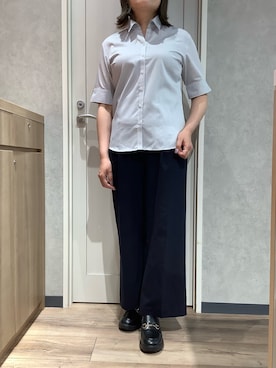 「TOKYO SHIRTS（トウキョウシャツ）の【吸水速乾】 形態安定ノーアイロン スキッパー 5分袖ビジネスワイシャツ（ビジネスシャツ、グレー系）」を使った、TOKYOSHIRTS札幌平岡店さん（メンズ・179cm）の夏コーディネート