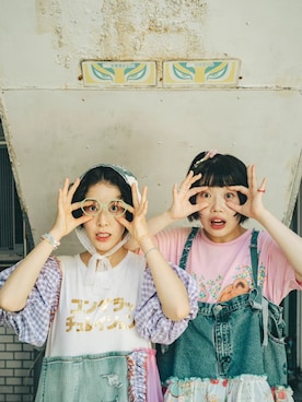 「アイテム（メガネ、グリーン系）」を使った、TIJN さん（レディース・160cm）の秋コーディネート