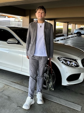 「AZUL（アズール）のアイテム」を使った、Takashi Satoさん（メンズ・177cm）の春コーディネート