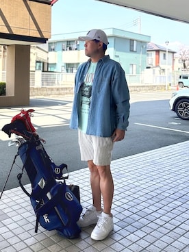 「BAYFLOW（ベイフロー）のアイテム（シャツ/ブラウス、ブルー系）」を使った、Takashi Satoさん（メンズ・177cm）の春コーディネート