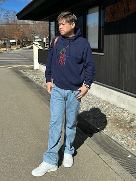 「Ralph Lauren Sport（ラルフローレンスポーツ）のアイテム（パーカー、ブルー系）」を使った、Takashi Satoさん（メンズ・177cm）の冬コーディネート