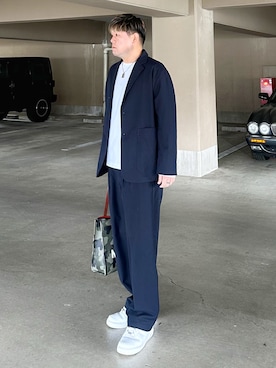 「AZUL（アズール）のアイテム」を使った、Takashi Satoさん（メンズ・177cm）の春コーディネート