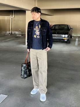 「Levi's（リーバイス）のアイテム（デニムジャケット、ブルー系）」を使った、Takashi Satoさん（メンズ・177cm）の春コーディネート