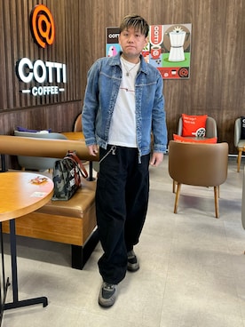 「BAYFLOW（ベイフロー）のアイテム」を使った、Takashi Satoさん（メンズ・177cm）の春コーディネート