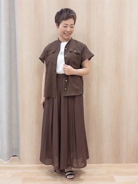「grove（グローブ）の【遮熱／吸水速乾／接触冷感／UVカット】ベーシックロゴTシャツ（Tシャツ/カットソー、ホワイト系）」を使った、rk03170613さん（レディース・161cm）の夏コーディネート