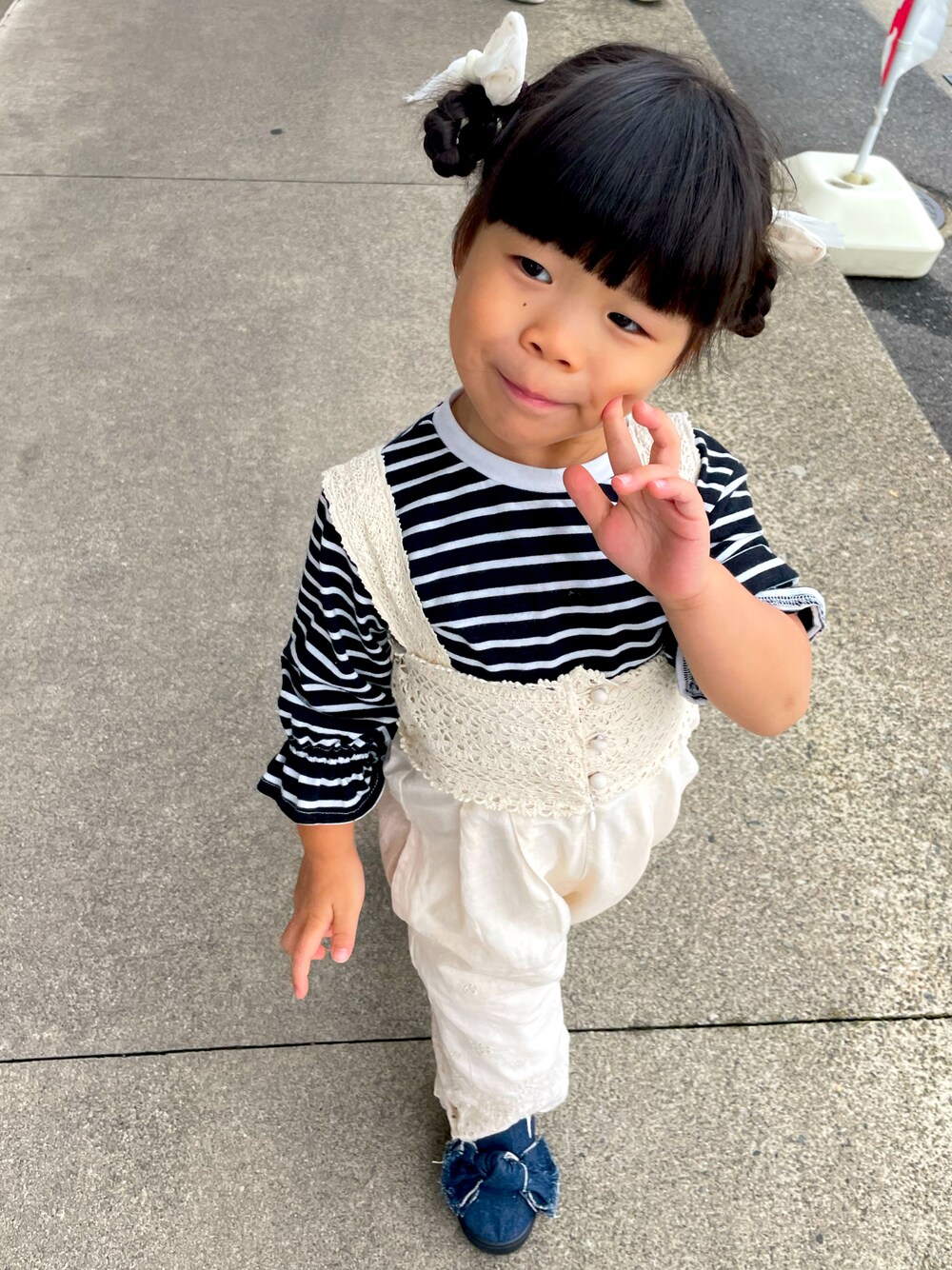 「３歳女の子、休日コーデ、王将、爆食い」｜「BREEZEのアイテム（トップス、ブラック系）」を使った、kyouka0504さん（キッズ・90cm）の秋コーディネートの1枚目の写真