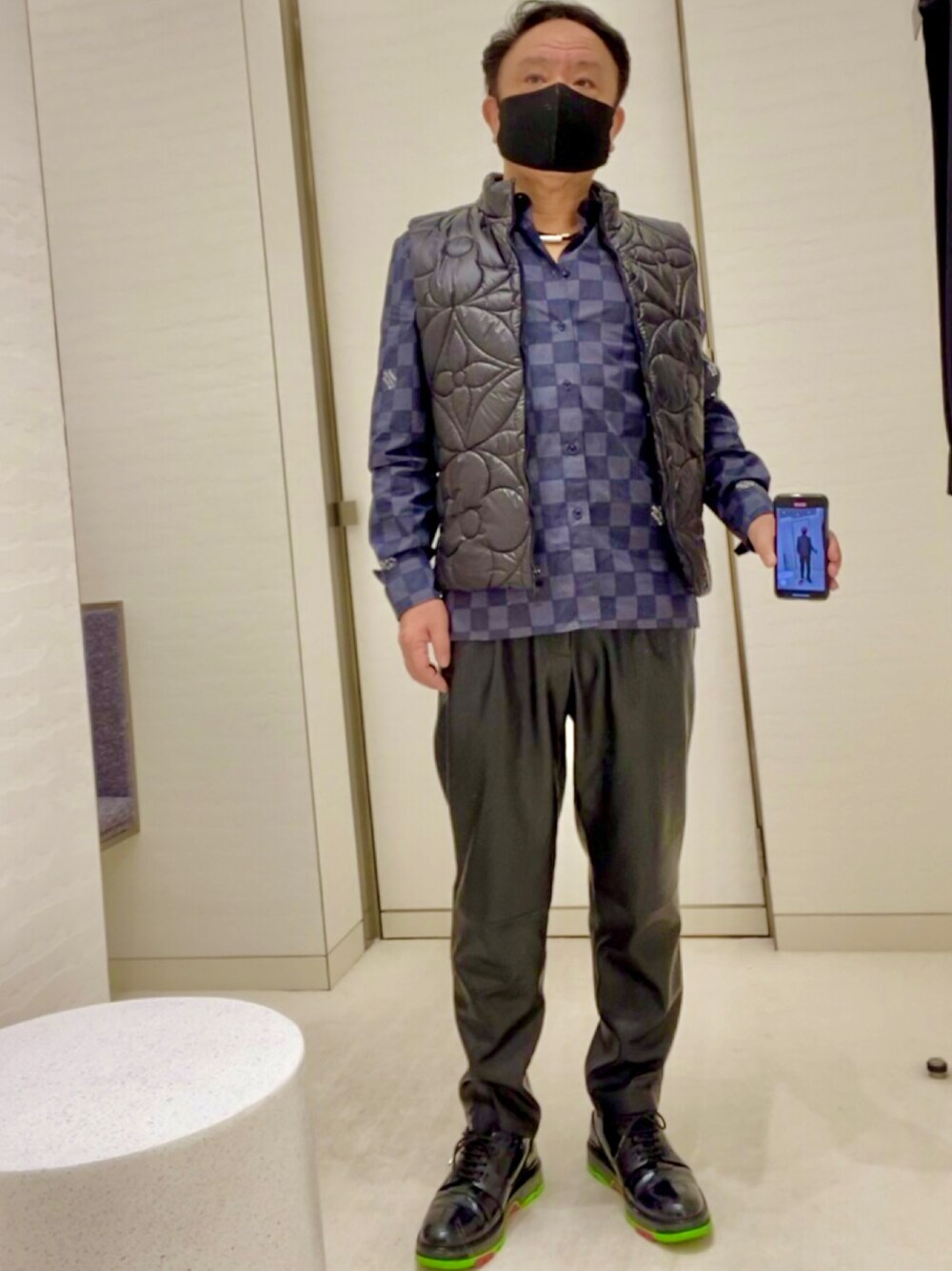 「秋服まるっと大公開、秋コーデ、大人カジュアル、秋服コーデ、キレイめカジュアル、LOUIS  VUITTON、RAGEBLUE」｜「LOUIS VUITTONのアイテム（シャツ/ブラウス、ブルー系）」を使った、かつさん（メンズ・174cm）の秋コーディネートの1枚目の写真