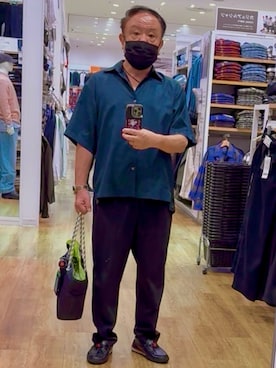 「UNITED TOKYO（ユナイテッドトウキョウ）のアイテム（シャツ/ブラウス、グリーン系）」を使った、かつさん（メンズ・174cm）の秋コーディネート