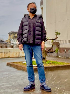 「アイテム（ダウンベスト）」を使った、かつさん（メンズ・174cm）の秋コーディネート