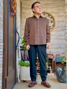 「ZARA（ザラ）のアイテム（シャツ/ブラウス、ブラウン系）」を使った、かつさん（メンズ・174cm）の秋コーディネート