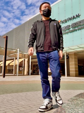 「LOUIS VUITTON（ルイヴィトン）のアイテム」を使った、かつさん（メンズ・174cm）の春コーディネート