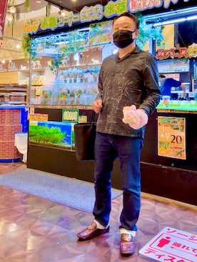 「アイテム（シューズ）」を使った、かつさん（メンズ・174cm・50代）の秋コーディネート