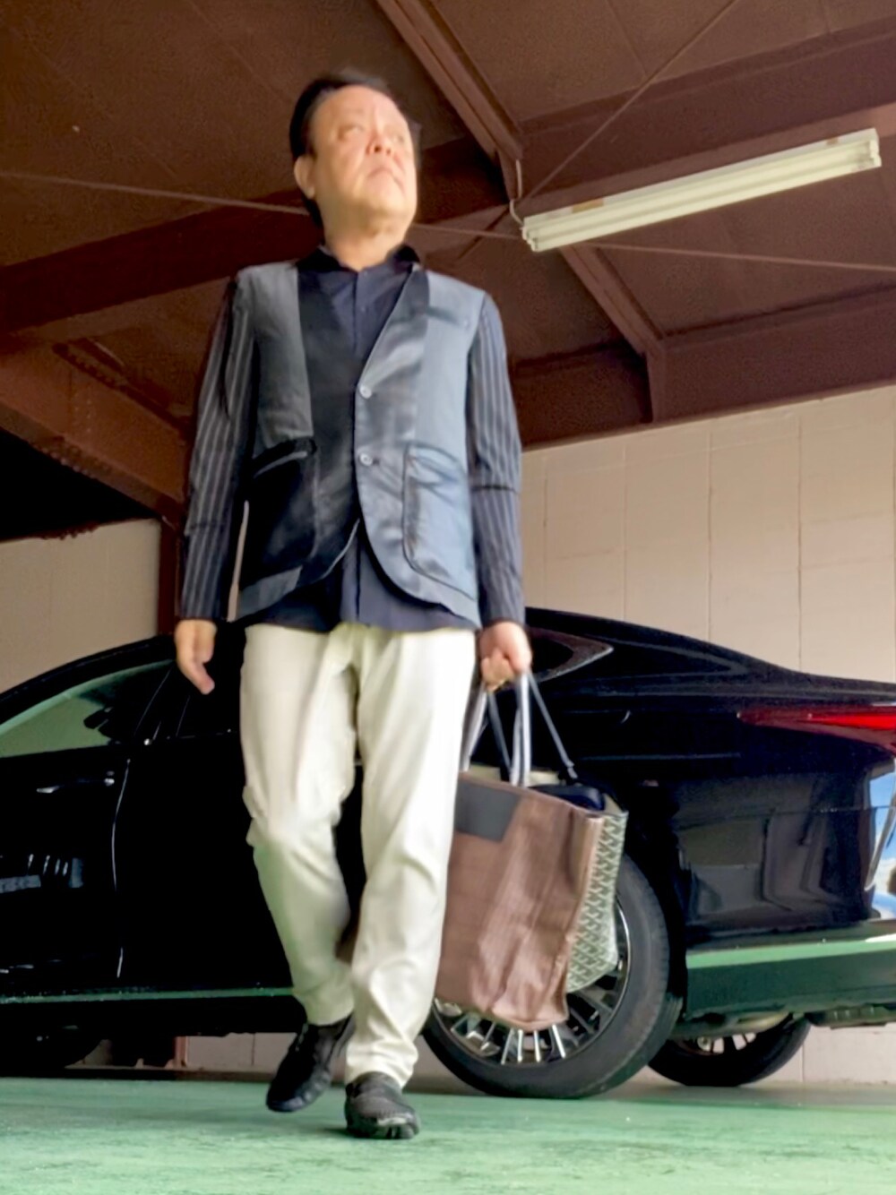 「goyard、ZARA、GUCCI、オトナカジュアル、UNITED TOKYO、iTTi」｜「ITTIのITTI　HERRIE KAMI-PM/PANAMA（トートバッグ、ブラウン系）」を使った、かつさん（メンズ・174cm）の秋コーディネートの1枚目の写真