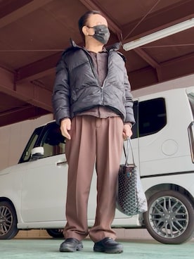 「VERSACE（ヴェルサーチ）のアイテム」を使った、かつさん（メンズ・174cm）の冬コーディネート