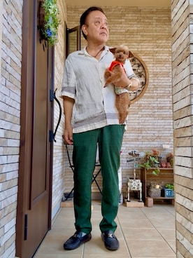 「ZARA（ザラ）のアイテム（シャツ/ブラウス、ホワイト系）」を使った、かつさん（メンズ・174cm）の夏コーディネート