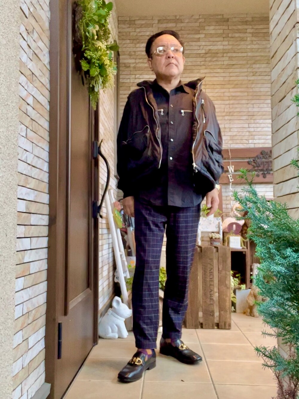 「お出かけコーデ日記、vaporize、ミルク１８歳、大雨、ZARA、H&M、Salvatore Ferragamo、ミルク葬儀」｜「H&Mのアイテム（その他パンツ、ブルー系）」を使った、かつさん（メンズ・174cm）の春コーディネートの1枚目の写真