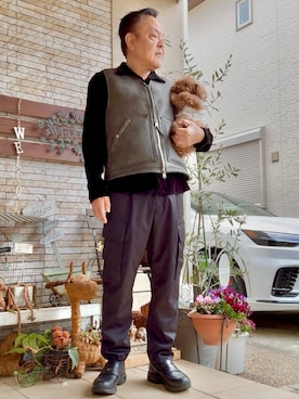 「ZARA（ザラ）のアイテム（ベスト、グレー系）」を使った、かつさん（メンズ・174cm）の春コーディネート