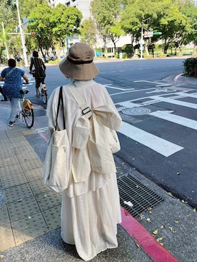 「アイテム（ジャンパースカート）」を使った、クロコさん（レディース・153cm）の秋コーディネート