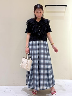 「ROPE' PICNIC（ロペピクニック）のフルーレットパンチングレースミニショルダーバッグ/2WAY（ショルダーバッグ、ホワイト系）」を使った、Sumi.さん（レディース・152cm）の夏コーディネート