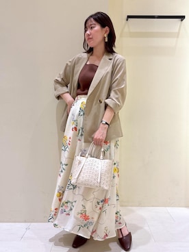 「ROPE' PICNIC（ロペピクニック）のTストラップセパレートパンプス（パンプス、ブラウン系）」を使った、Sumi.さん（レディース・152cm）の春コーディネート