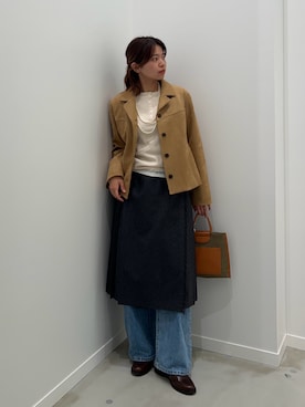 「スカートコーデ」｜「アイテム（ダウンジャケット/コート）」を使った、そらさん（レディース・160cm）の秋コーディネート