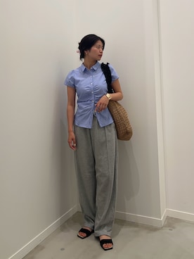 「fredy emue（フレディエミュ）の接触冷感カーブスウェットパンツ（その他パンツ、グレー系）」を使った、そらさん（レディース・160cm）の夏コーディネート