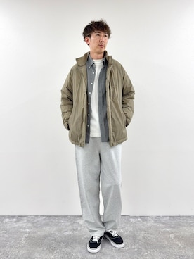 「アイテム（ダウンジャケット/コート、ベージュ系）」を使った、Nicolas Tanakaさん（メンズ・181cm）の秋コーディネート