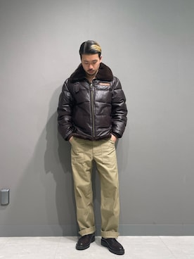 「AVIREX（アヴィレックス）のアイテム（ダウンジャケット/コート）」を使った、REIJIさん（メンズ・175cm）の秋コーディネート