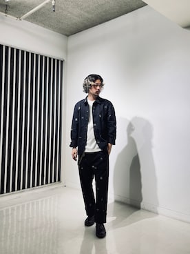 「AVIREX（アヴィレックス）のアイテム（カバーオール）」を使った、REIJIさん（メンズ・175cm）の冬コーディネート