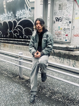 「アイテム（MA-1、その他）」を使った、REIJIさん（メンズ・175cm）の夏コーディネート
