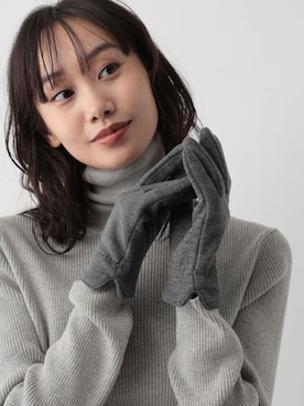 「アイテム（手袋）」を使った、FOUND GOODさん（レディース・168cm）の秋コーディネート