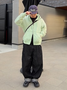 Shimo|JOURNAL STANDARD relumeのパーカーを使った参考コーディネート