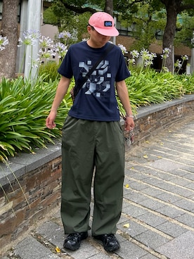 「WISH FOR EVER（ウィッシュフォーエバー）のDRAW CODE GEOMETRIC DESIGN T / ドローコードジオメトリックデザインTシャツ（Tシャツ/カットソー）」を使った、Shimoさん（メンズ・169cm・20代）の夏コーディネート