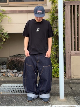 「ARMANI EXCHANGE（アルマーニエクスチェンジ）の【A|X アルマーニ エクスチェンジ】ICON 半袖クルーネックTシャツ/REGULAR+（Tシャツ/カットソー、ブラック系）」を使った、Shimoさん（メンズ・169cm）の春コーディネート