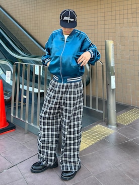 「アイテム（スカジャン）」を使った、Shimoさん（メンズ・169cm）の秋コーディネート