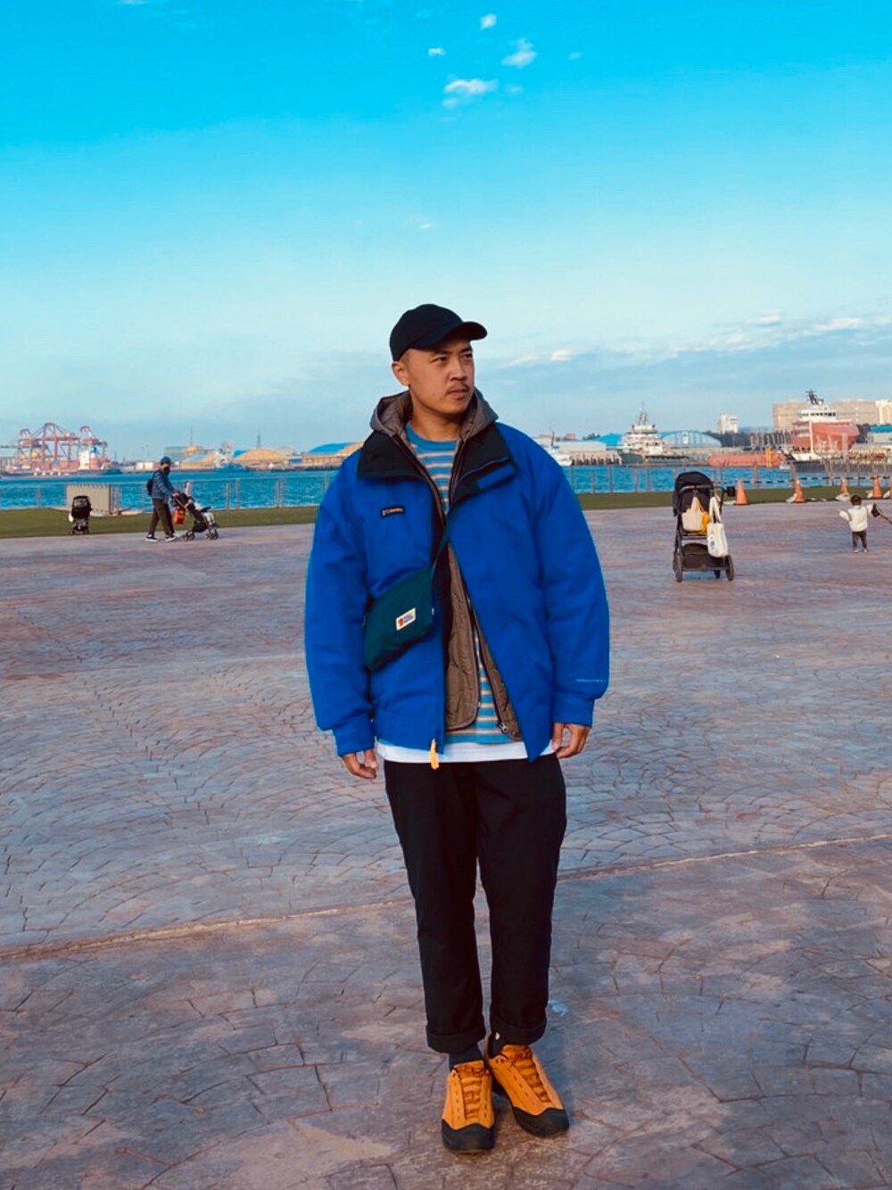 「ootd」｜「niko and...のアイテム（キャップ、ブラック系）」を使った、Patrickさん（メンズ・175cm）の冬コーディネートの1枚目の写真
