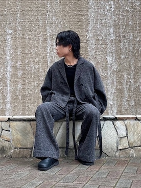 「スラックス」｜「アイテム（その他アウター）」を使った、tmyさん（メンズ・169cm）の秋コーディネート