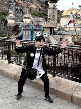 「アイテム（スカジャン）」を使った、カイエンさん（レディース・160cm）の秋コーディネート