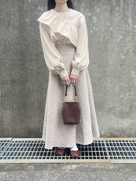 「アイテム（バレエシューズ）」を使った、𝗮𝗼𝗶さん（レディース・159cm）の秋コーディネート